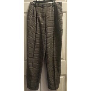 Kathie Lee Collection Pleated, Pocketed  Dress Pants Size 10